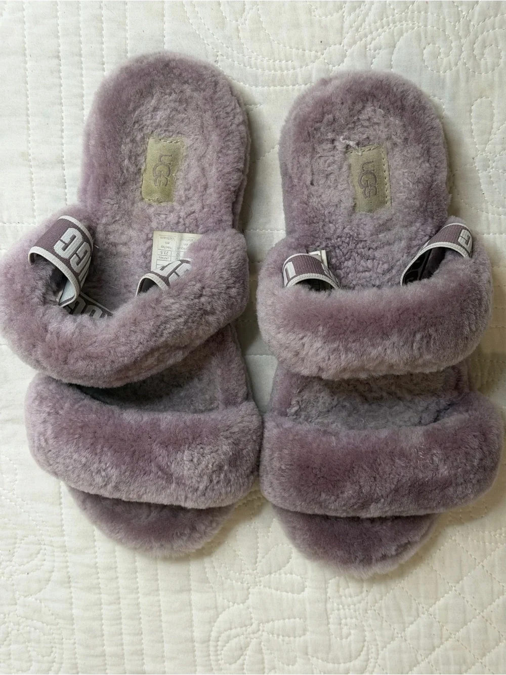 UGG Girls Size 5 Kids' Oh Yeah Slipper 1115752K Lilac Purple Slide Comfy